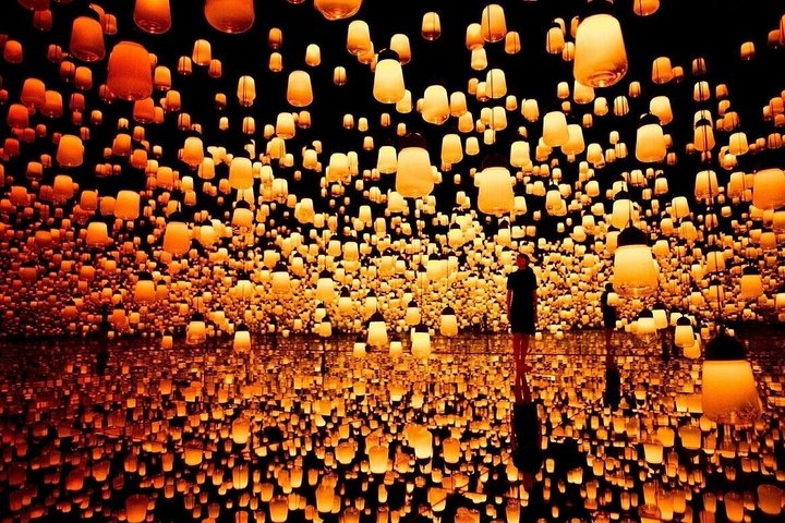 Foto penyedia teamLab Borderless